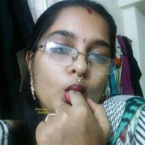 desi pussy|Desi Porn Videos